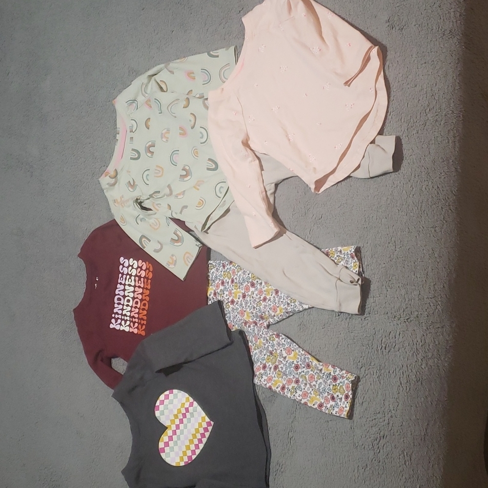 Bundle of baby girl's clothing sz. 12 months